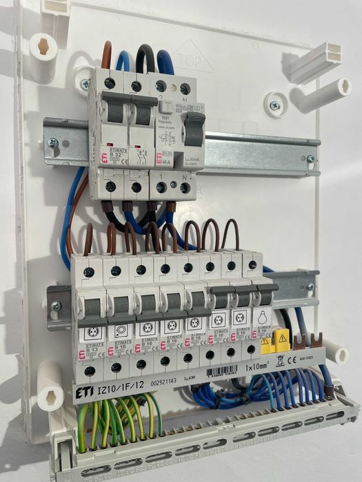 Electrician/Tehnician -INSTALATII ELECTRICE