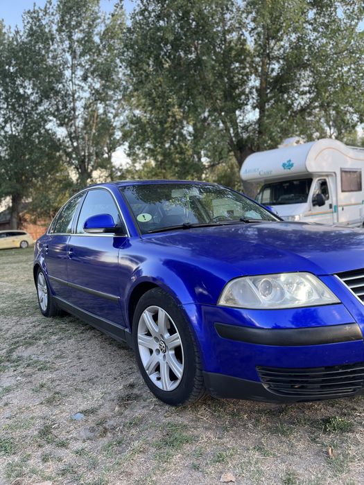Vând Passat B5.5