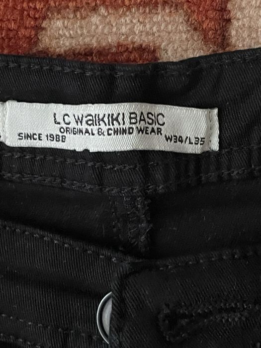 Черни панталони