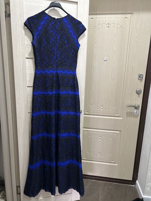 Продам платье на выпусной вечер.