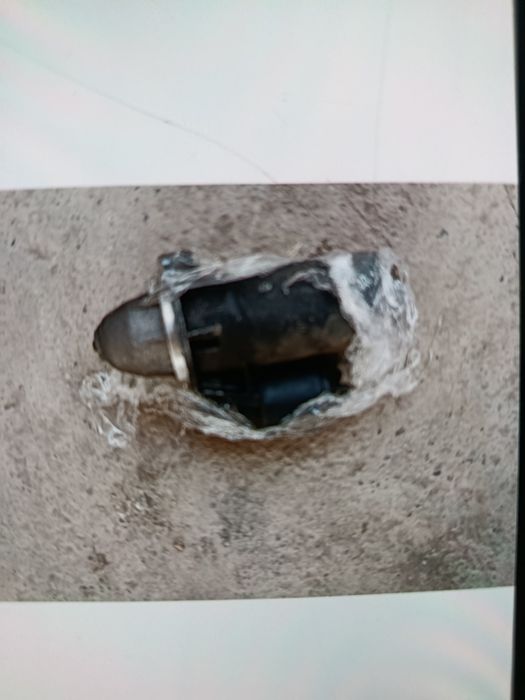 Продам стартер на мерс