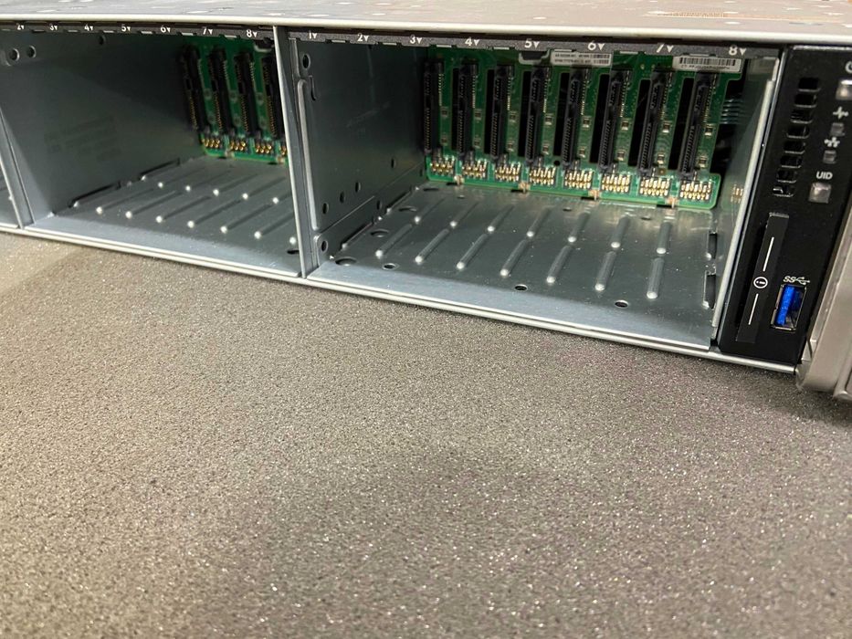 HPE DL380 Gen9 2* Xeon E5-2673 v3, 32GB DDR4, 24*SFF сървър G9