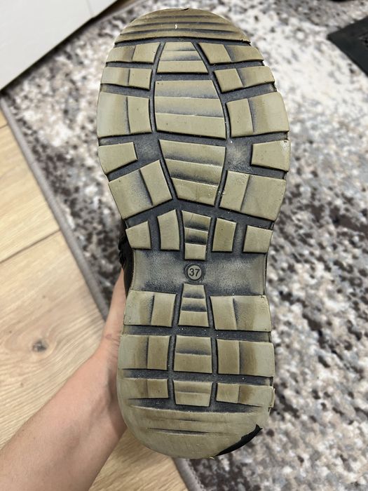 Продам сапоги кожа