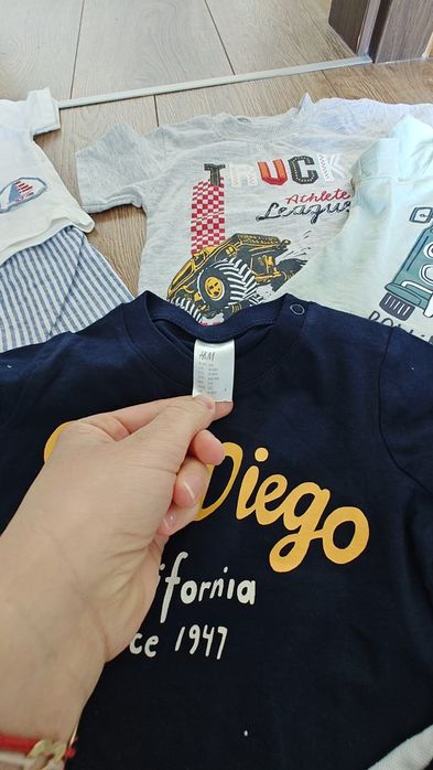 Lot body tricou pantaloni maneca scurta mărime 68