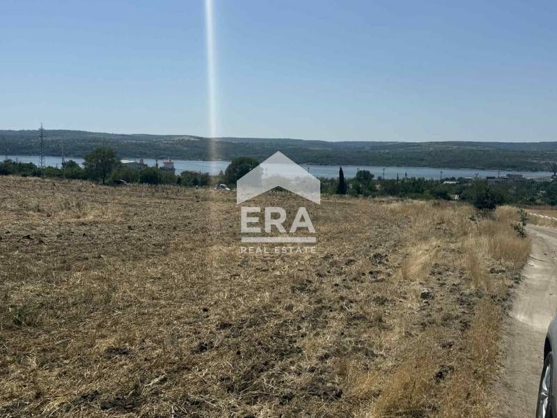 Продава се Земеделски имот в с. Езерово, Област Варна -  кв.м за 20 €/дка - Снимка #2