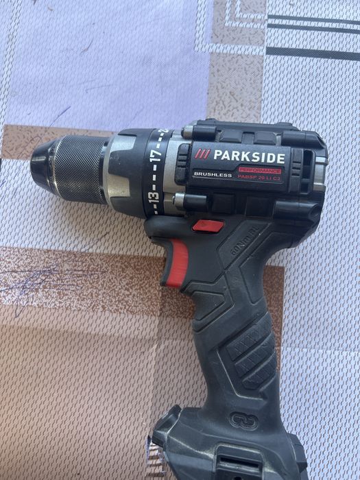 Безчетков винтоверт parkside