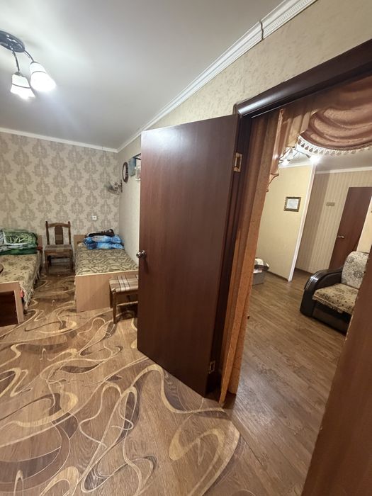 2-комнатная,командировачным и приезжим.ЦЕНТР