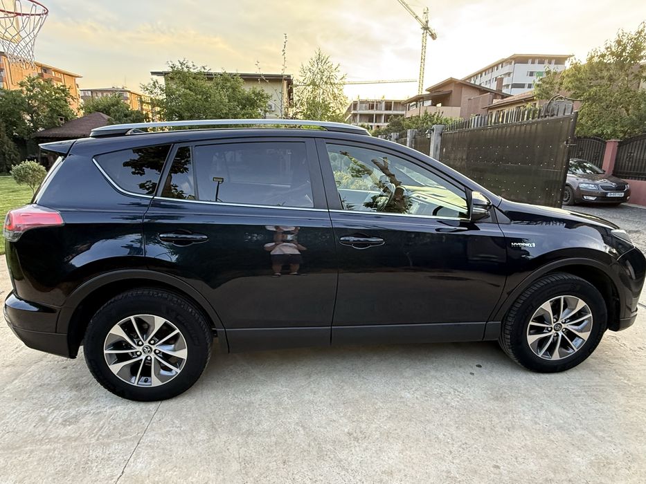 TOYOTA RAV4 2017 — imagine 5