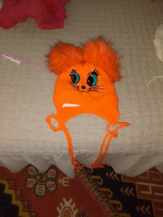 Отдам за вкусняшки.