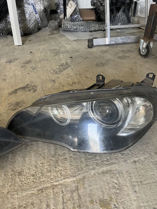 Фарове бмв х5 е70 bmw x5 e70 фар ксенон