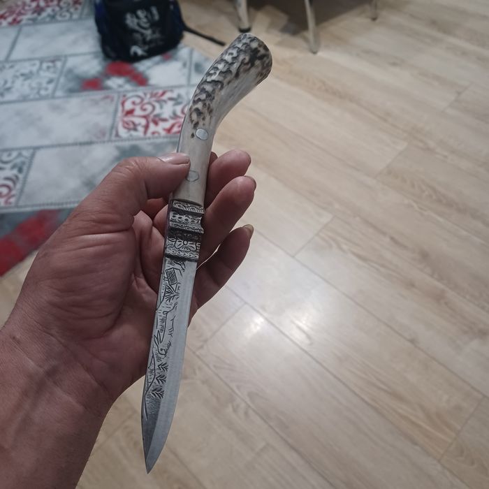 Cutit gravat corn inox