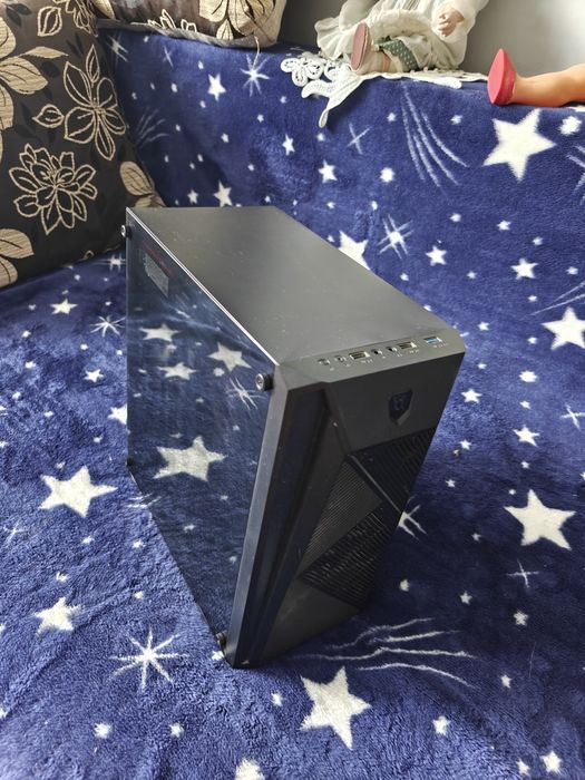 Vand Unitate Desktop PC