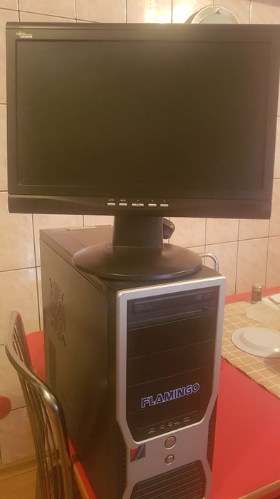 Unitate centrala defecta, monitor ok, accesorii