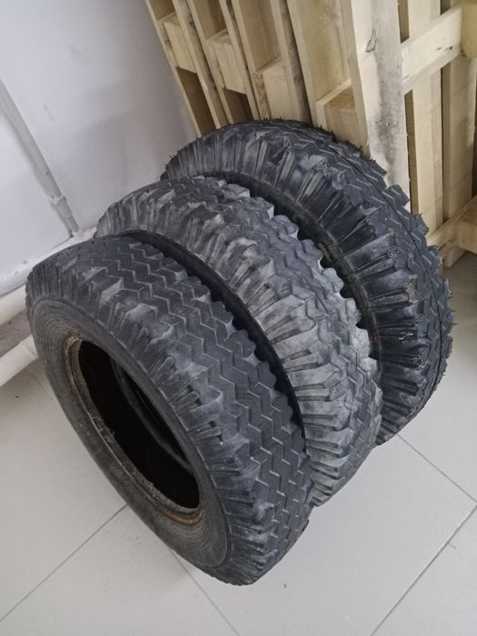 Уаздың покрышкалары сатылады.