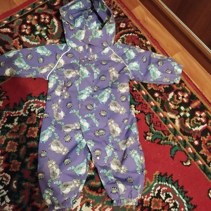 Продам осень комбинезон