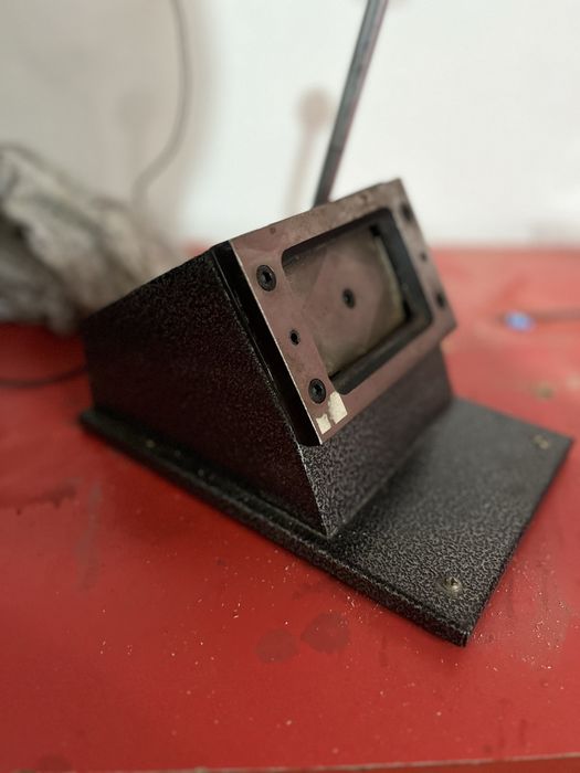 Продам резак для визиток 15000