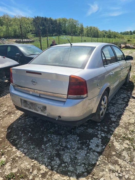 Opel Vectra C 2.2 DTI - НА ЧАСТИ