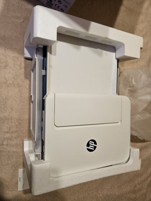 Imprimanta / scaner HP DESKJET PLUS 4130 noua, multifuncționala
