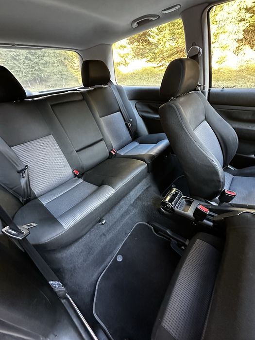 VW Golf 4 – 1.6 benzină