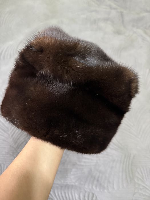 Продам шапку норковую