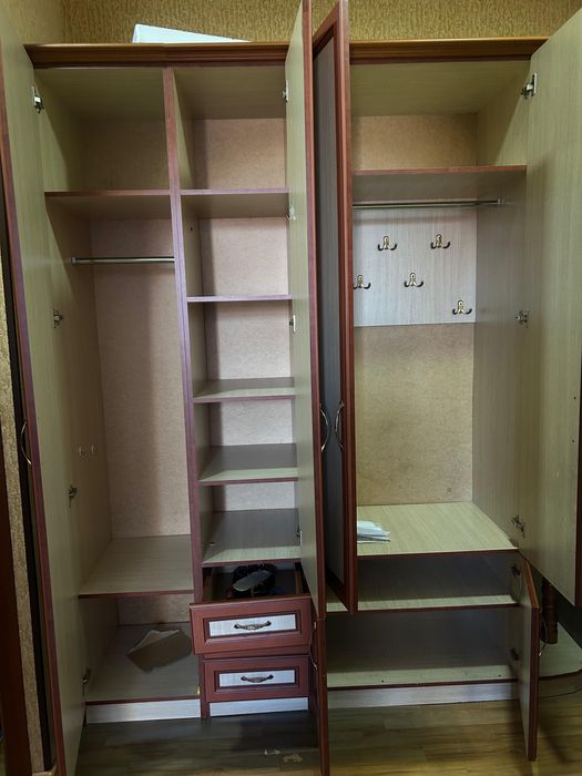 Шкаф для прихожей