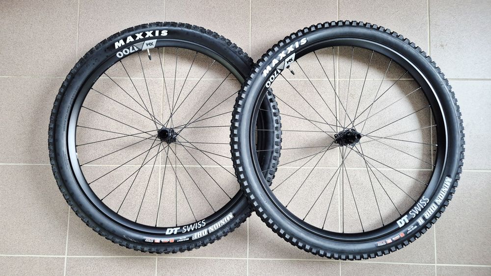 Roti noi DT Swiss XM1700 pe 29 + Maxxis Minion DHF+DHR