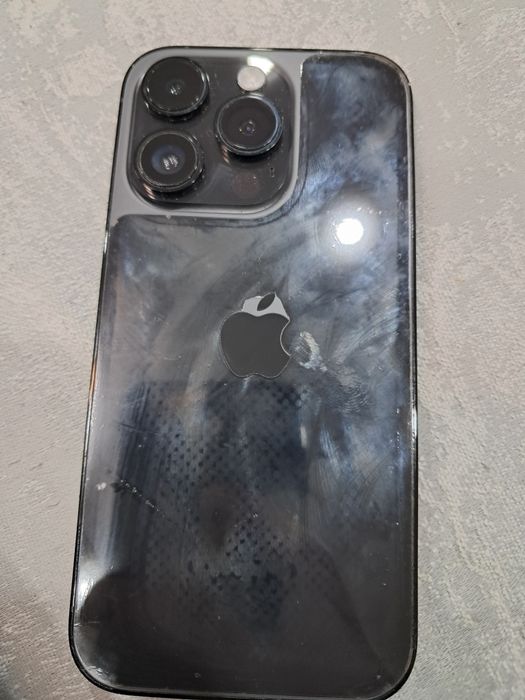 Продам Айфон ПРО 14