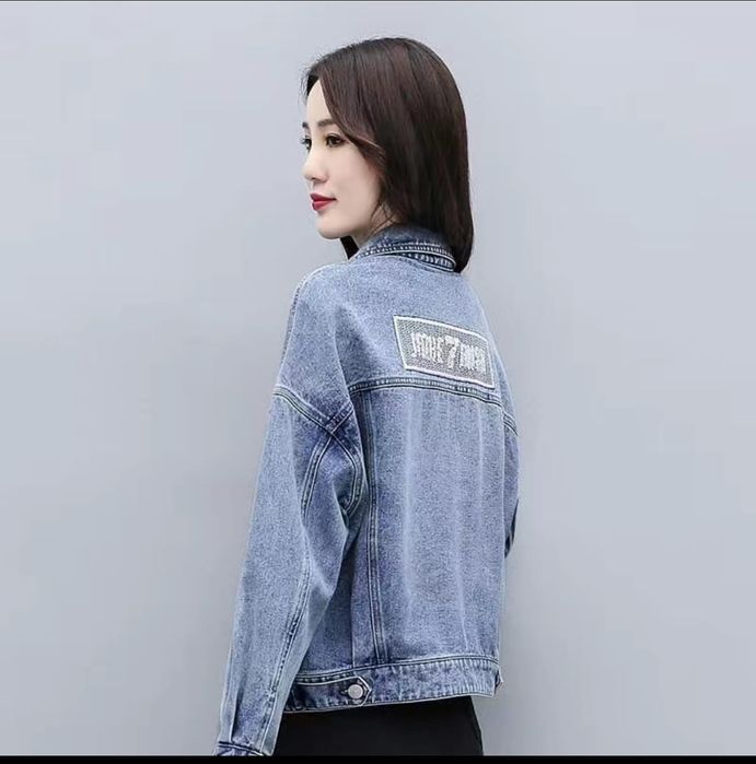 Джинсовая ветровка