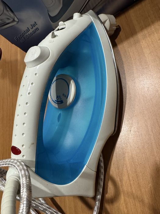 Fier de calcat cu abur Braun