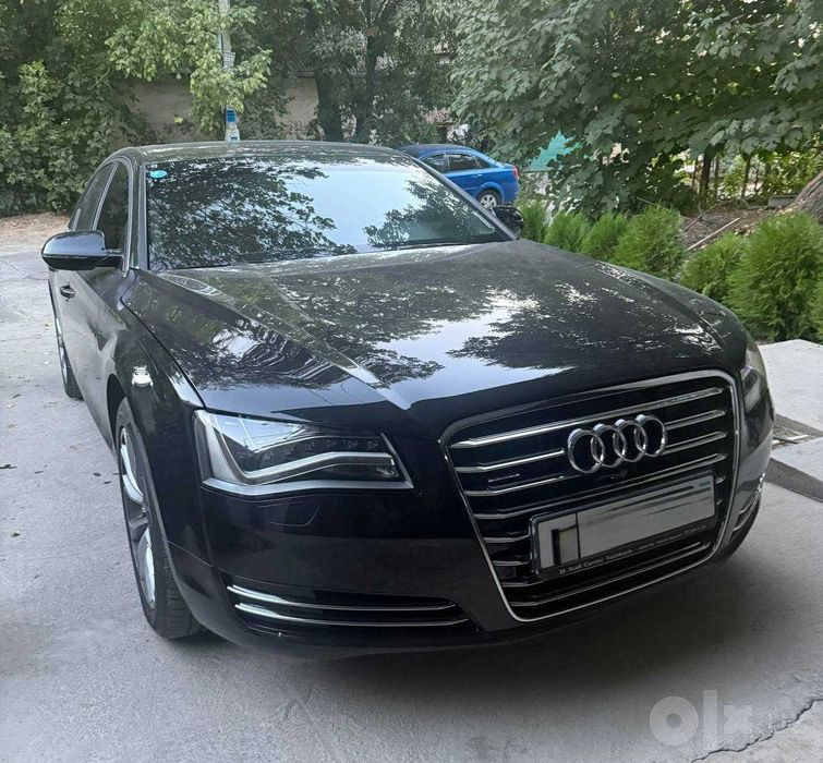 AUDI A8 (D4) 4.2 FSI Long Quattro 2012г.в.