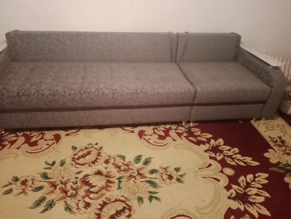 Продам диван 4 метра