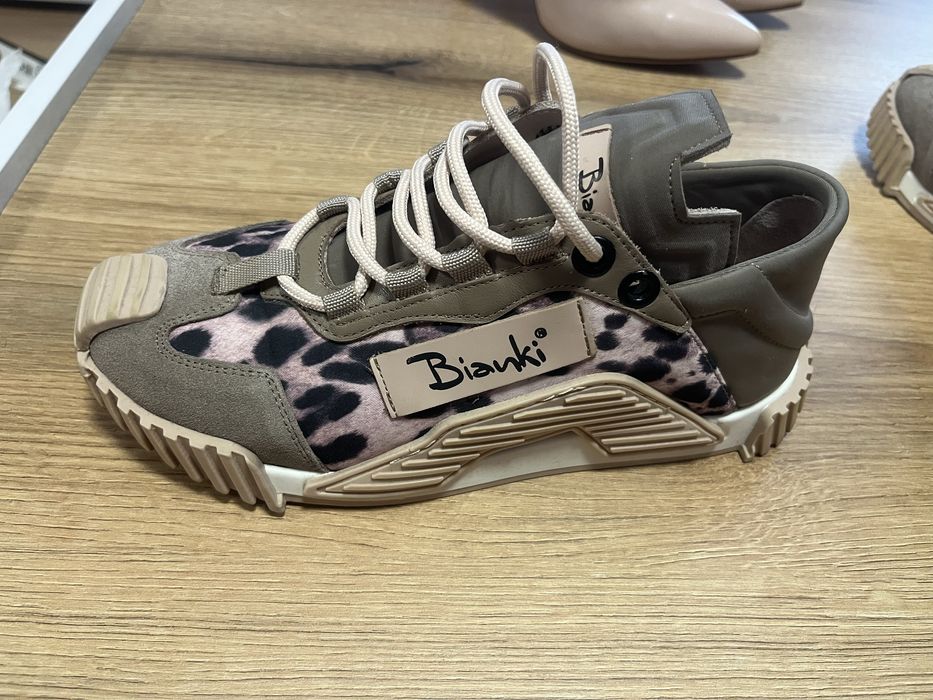 Нови дамски обувки Bianki