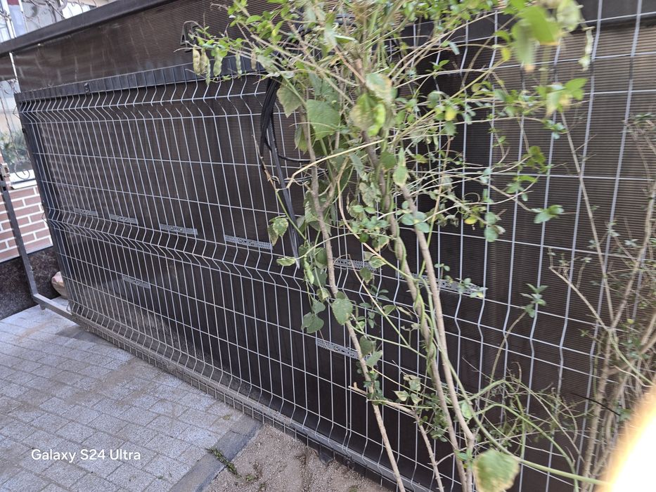 Продаются ворота с калиткой. На калитке кодовый замок