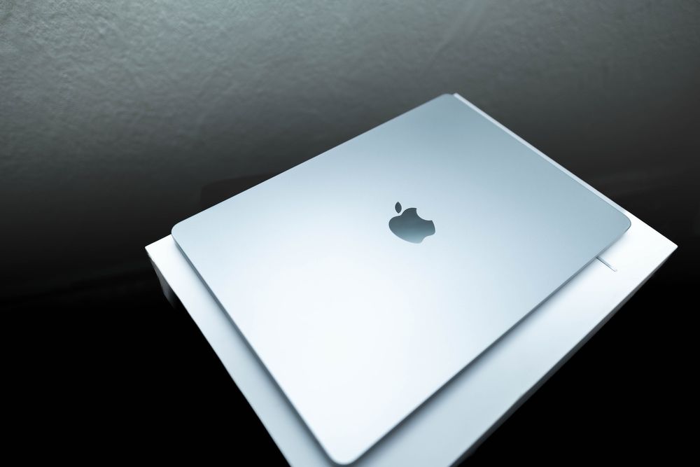 Macbook Air 15 M2 256GB IStyle