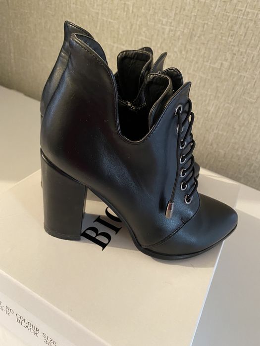 Стильные ботильоны Basconi