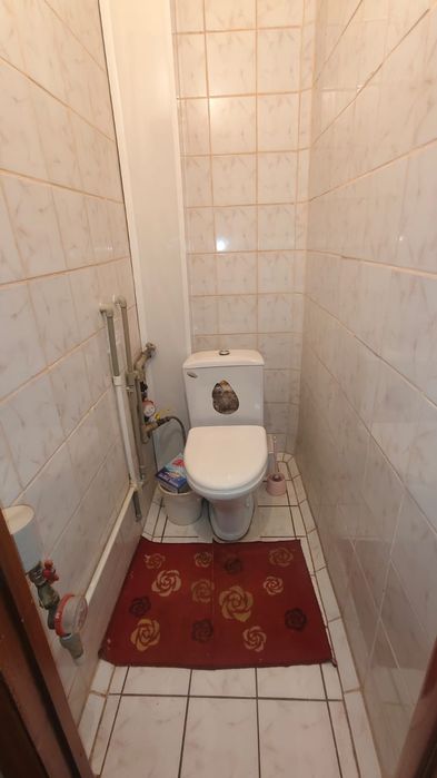 Продам 1ком квартиру 39 м2 4 мкр!