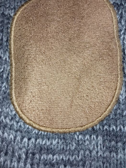 Продам кофту теплую