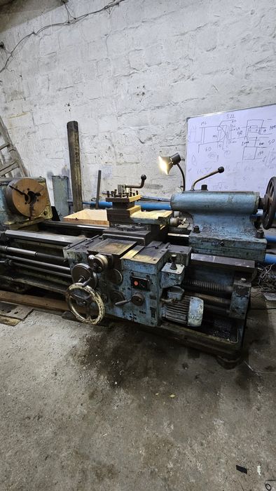 Продам 1м63 токарку