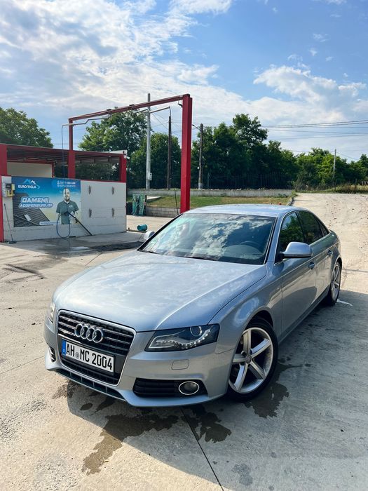 Vând Audi a 4 b8