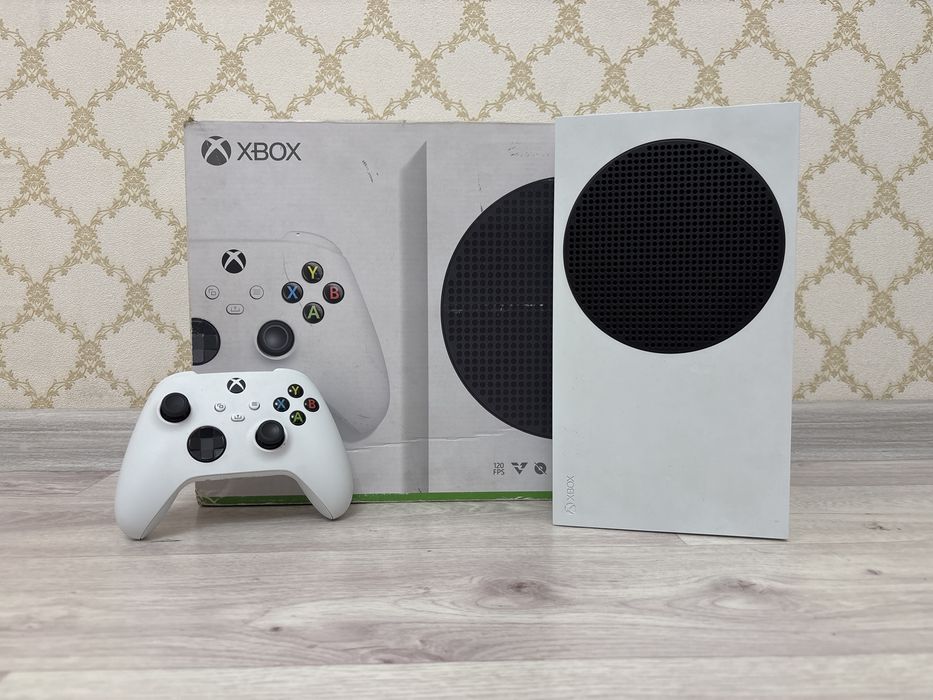 Xbox Series S / 512 ГБ SSD