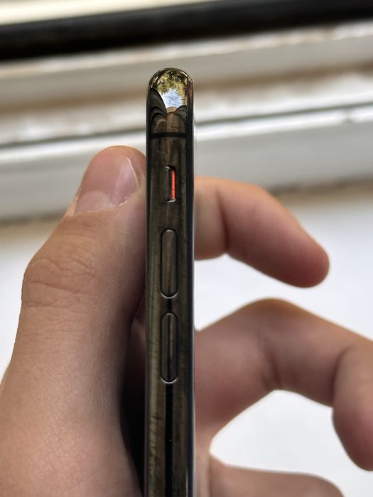iPhone XS черный 256GB