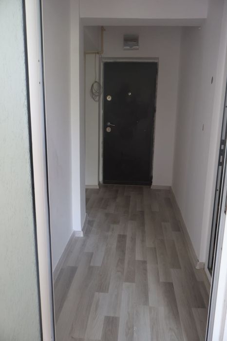 APARTAMENT 4 CAMERE DE VÂNZARE – Strada :TABEREI, bl: W NORD, turnu magurele