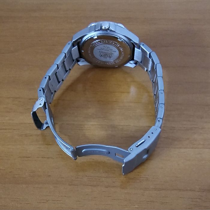 Vând ceas Festina (unisex) cu data