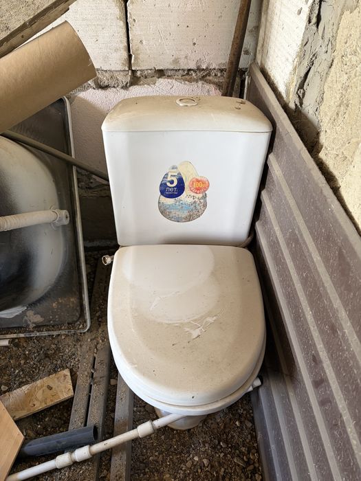 Продам унитаз и ванну