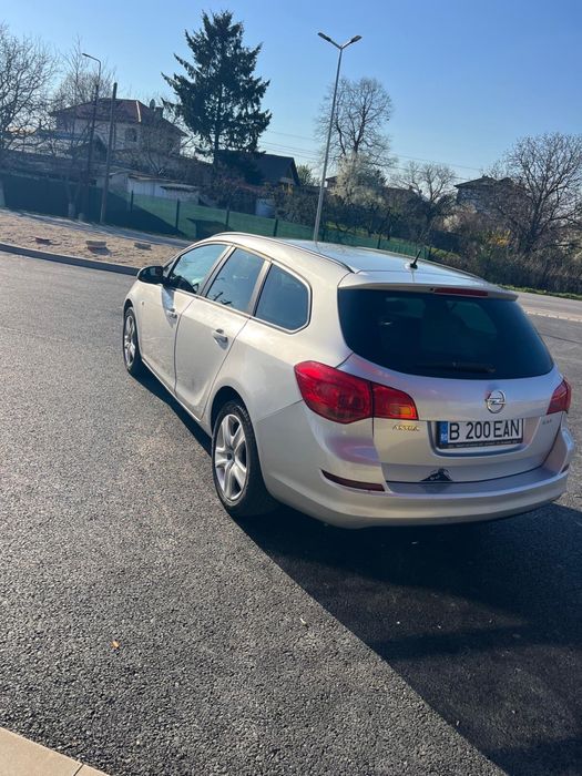 OPEL Astra 2012 — imagine 5