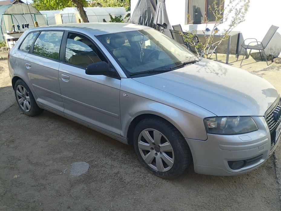 Vând Audi A3. 2L  2005