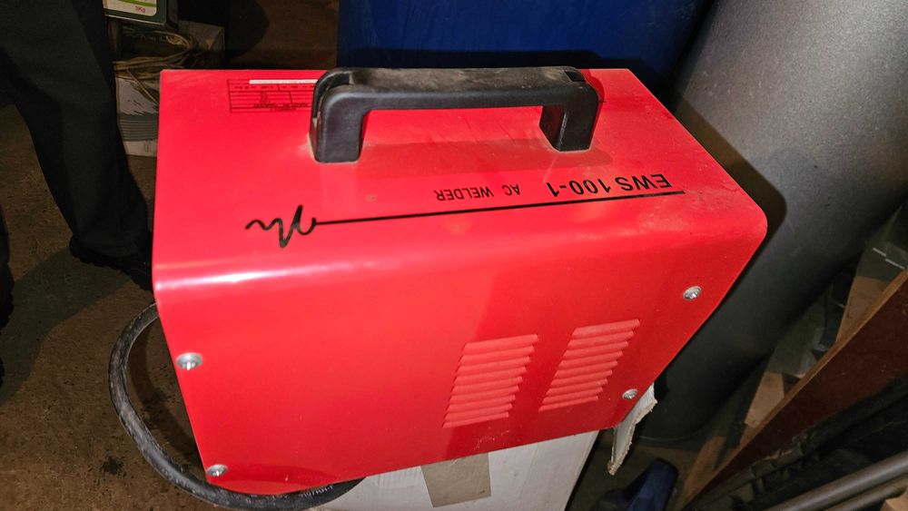 EWS 100-1 AC welder nefolosit + masca