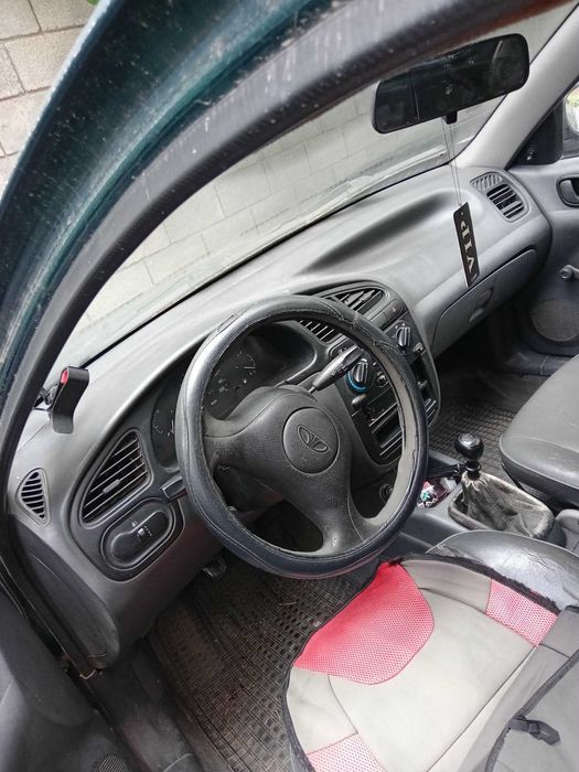 Продава се колата в добро състояние