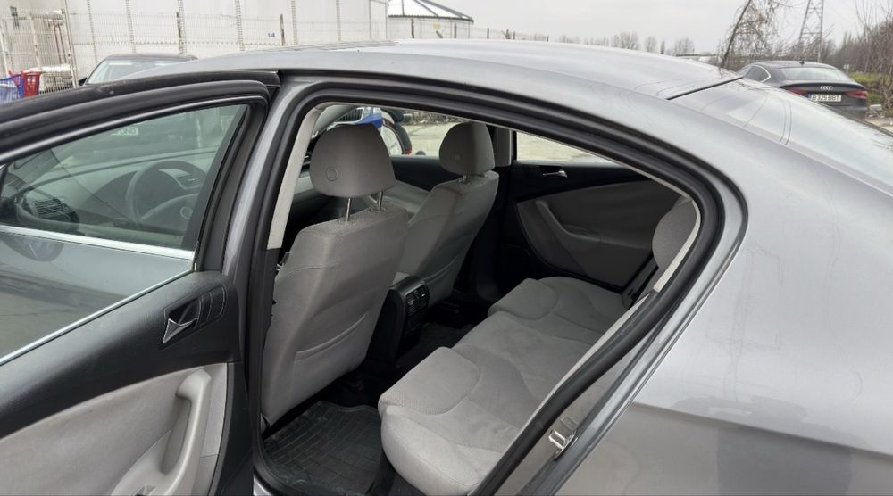 Volkswagen Passat B6