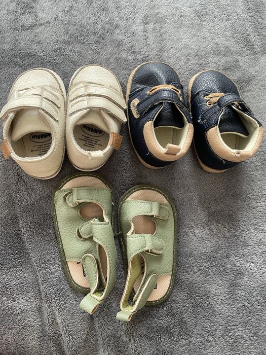 Продам детские вещи.